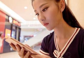 AISS爱丝(黄金版) – 秋日女神索菲的摄影精选，让寒风也忍不住想靠拢。