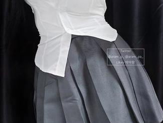与其说是泳衣，不如说是Aram(아람)的定制作品，服装和自信都来一波！