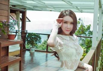 GIRLT果团网 – 何嘉颖的妹妹大揭密：原图合集里的那些小调皮！