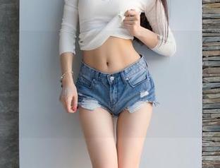 IMiss爱蜜社 – 精选若彤boomboom体操服图集：简单的体操服，却让我们看到了不简单的她！