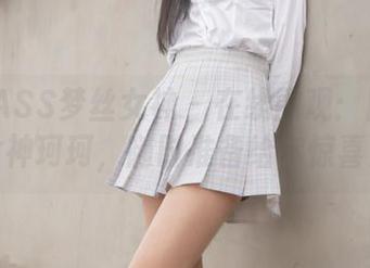 MSLASS梦丝女神 – 在线围观：匡威鞋女神珂珂，随时准备给你惊喜！
