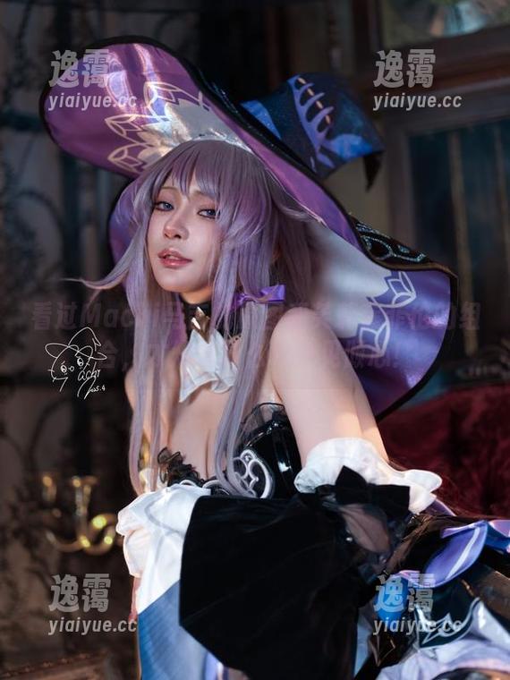 Machi马吉 看过Machi马吉的原图和芙莉莲菲伦的组合,才知道什么叫一见倾心!