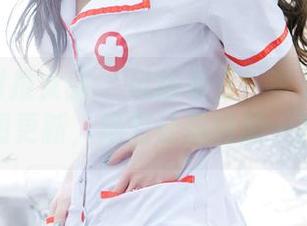 TuiGirl推女郎 – 风格多变！李七喜眼镜套图更新，绝对让你眼前一亮？