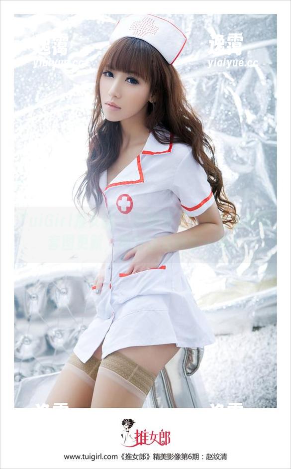 TuiGirl推女郎 - 风格多变！李七喜眼镜套图更新，绝对让你眼前一亮？