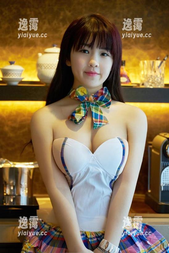 TuiGirl推女郎 - 王馨瑶的新双马尾图包更新，你准备好被撩到了吗？