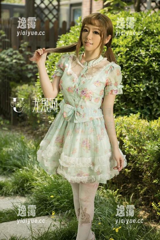 UGirls尤果网 - 这些海边瞬间，王轶玲的分享让我怀疑我有没有去过海