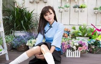 UGirls尤果网 – 当定制睡衣遇上谭晓彤，写真是要靠颜值还是创意呢？