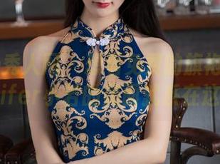 Xiuren秀人网 – 想看免费的旗袍图片？Jennifer小若的美丽就系在这里！