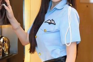 Xiuren秀人网 – 和服下的故事：乔一一的写真分享，或许也是一个关于私密的细腻幻想？