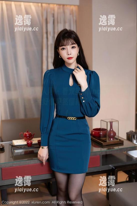 Xiuren秀人网-双笙Alina Xiuren秀人网 - 看双笙Alina的白丝写真合集,我好像突然懂得了‘丝’的魅力!