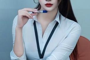 Xiuren秀人网 – 一张奈沐子的天台图片，瞬间变成了我理想中的‘悠闲早晨’！可惜我还没起床。
