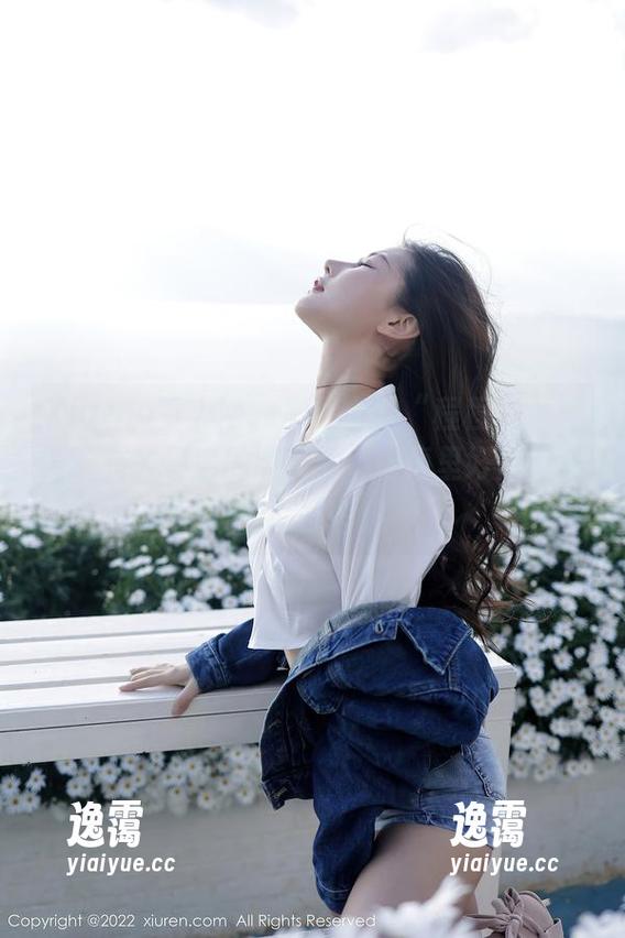Xiuren秀人网 - 原图中的“程程程女神”，有种莫名的吸引力，脑海里好像有些画面在浮现