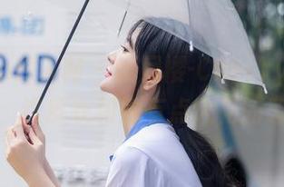 Xiuren秀人网 – 绯月樱-Cherry的皮衣图集：这皮衣和她有点火花的感觉啊
