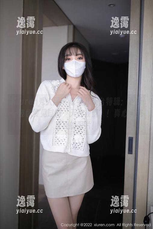 Xiuren秀人网 - 陈芊儿天台特辑：更新一波你没见过的‘天台模型’！真心无法直视的图片！