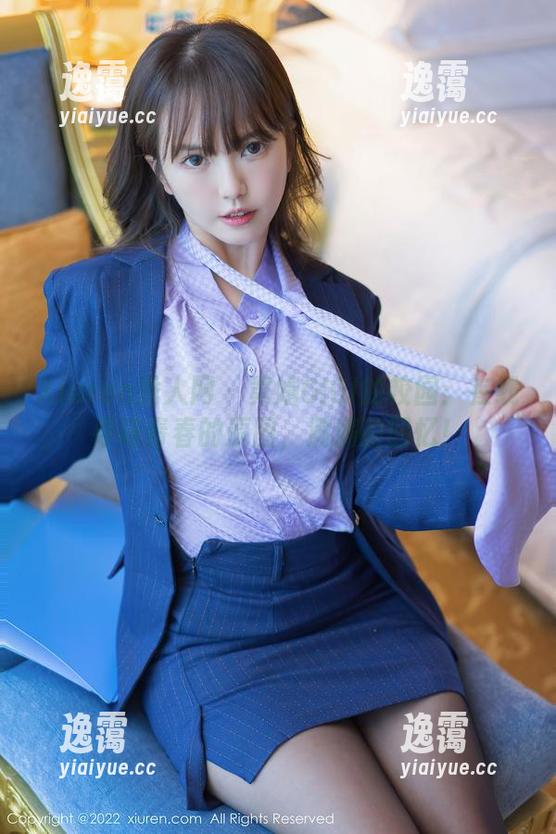 Xiuren秀人网 - 黄婧GIGI的校园：在线寻味青春的原图，满满的回忆！