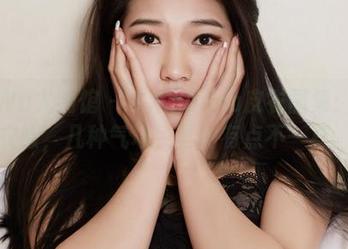 YouWu尤物馆 – 木木hanna皮衣图集：一件衣服，几种气场，真的有点不一样。
