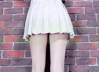 beautyleg – 当毛衣遇上Vanessa，图集里的每一帧都是一种‘懒散’的优雅！