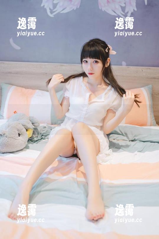 usejan蓝蓝的高清写真集，等风来，梦幻的瞬间悄然而至