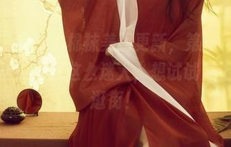 丽柜 – 文欣的棉袜美图更新，第一次觉得袜子居然可以这么迷人，想试试穿上一起逛街！