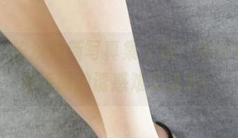 丽柜 – 汐汐最新写真集上线！颜丝香吻，猫步间的诱惑难以抗拒！