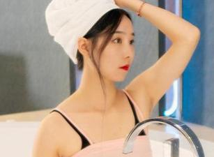 丽柜 – 免费的琳达和服图集，时光都为她停留了片刻。