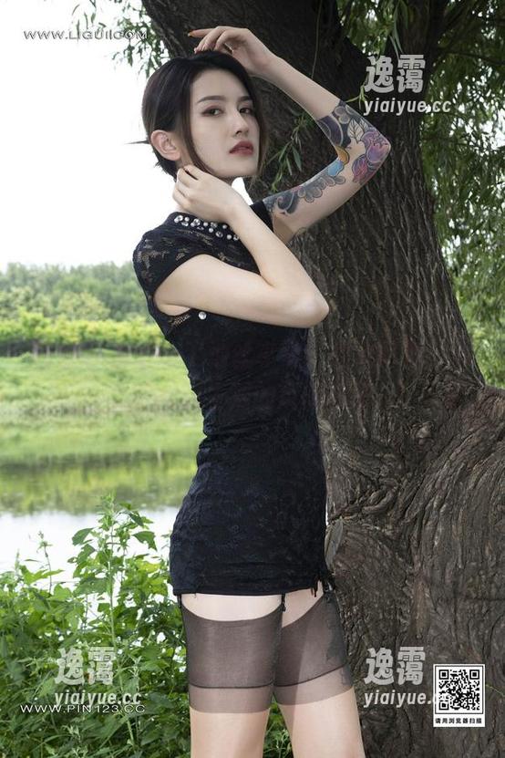 丽柜 - 苏黎的工地丝享家：福利写真，其实是我对生活的审美反思？