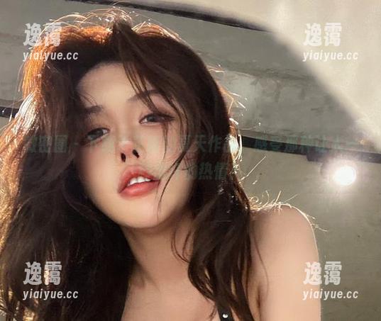微密圈 - 下载于芷晴的夏天作品，感受那种让人一秒出汗的热情！