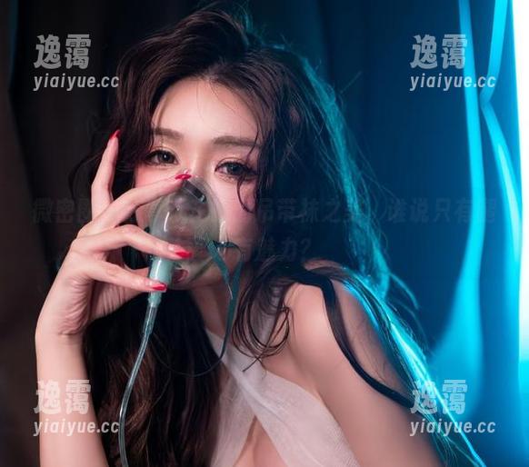 微密圈 - 分享于芷晴的吊带袜之美，谁说只有腿才有魅力？