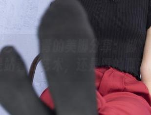 南国足艺 – 青青的美脚分享：脚丫子不只是站着的艺术，还是撩的真谛！