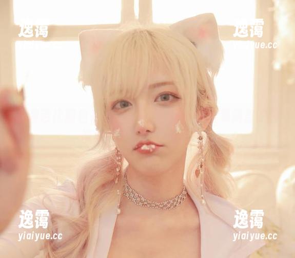 金发芭比图包来啦！啾小妍Deer的合集简直是种视觉糖，吃得停不下来！