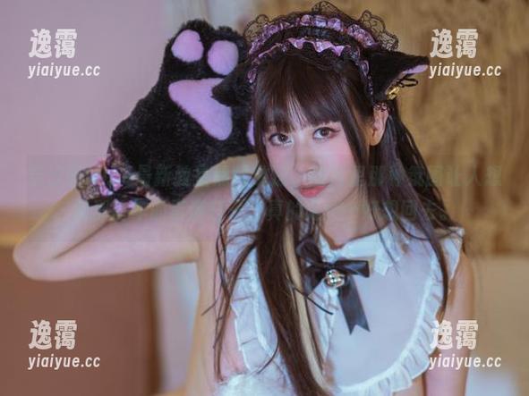 奈汐酱Nice 奈汐酱Nice最新教室照片放送,图片里那种氛围让人想起那些年的青涩日子,真的是……好想回去。