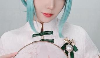 当妍子坚不可摧的圣诞节cos遇上图库资源，结果竟然是…(一场非典型的欢乐派对)！