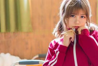 女神小仓千代w的福利图包：让你在想象中飞翔！