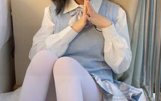 走进少女秩序，高清白丝蓝裙的绚丽瞬间，下载有点小心动