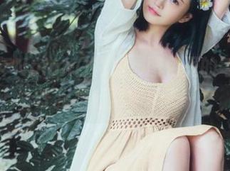 又到年年Nnian白裙时，图包里的每一张都让我想起那年夏天…
