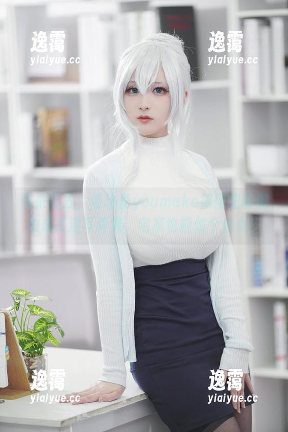 卷来卷去，看幼爱youmeko如何把瑜伽拍成高清写真集，宅家也能做个仙女！