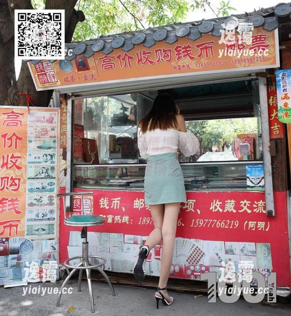 异思趣向 - 看小宝尽情摇纸扇，黑色旗袍合集趣味横生！