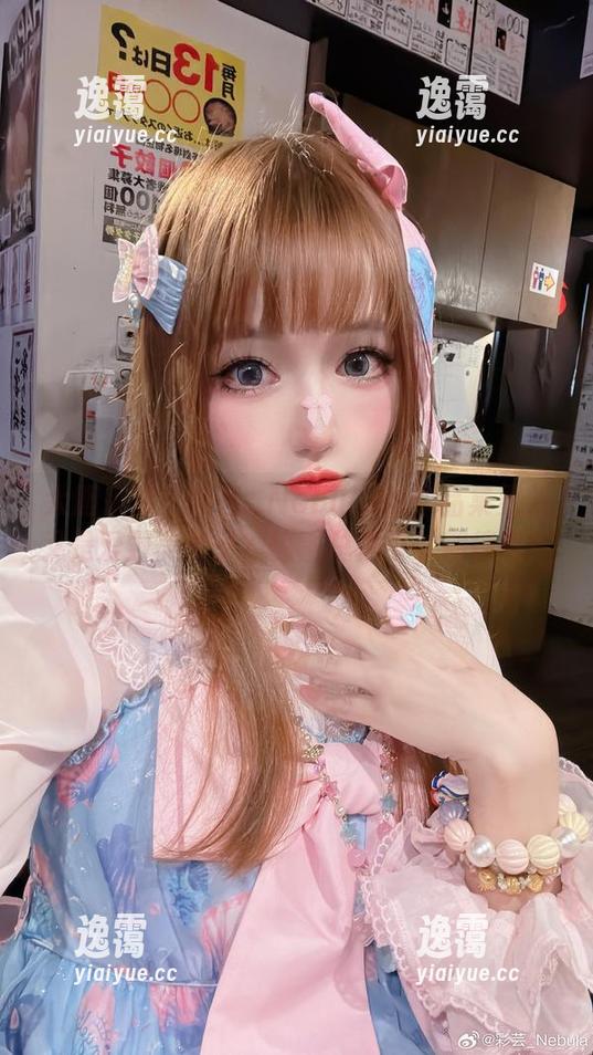 彩芸_Nebula 大胆来猜!彩芸_Nebula的作品集更新又是爱野美奈子?惊喜总是可以期待哦!