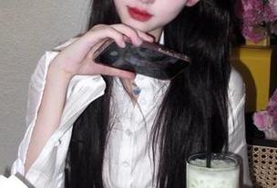 最新图片！怡子yiii的浴室写真，真的是个隐藏的圣地，简直让人想立刻去洗澡！