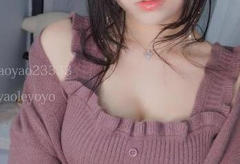 最新图包来啦，摇摇乐yoyo的御姐风情不容错过！