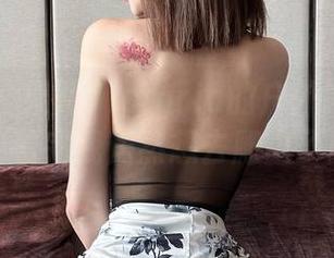 微密圈 – 果儿Victoria的户外高清写真，看完我居然想去爬山了！