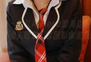 模范学院 – 久久Aimeea的海边真不简单，美图滑入眼帘，套图却拿走我的心