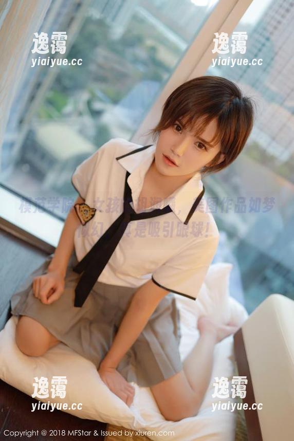 模范学院-胡润曦 模范学院 - 女孩的胡润曦,美图作品如梦似幻,真是吸引眼球!
