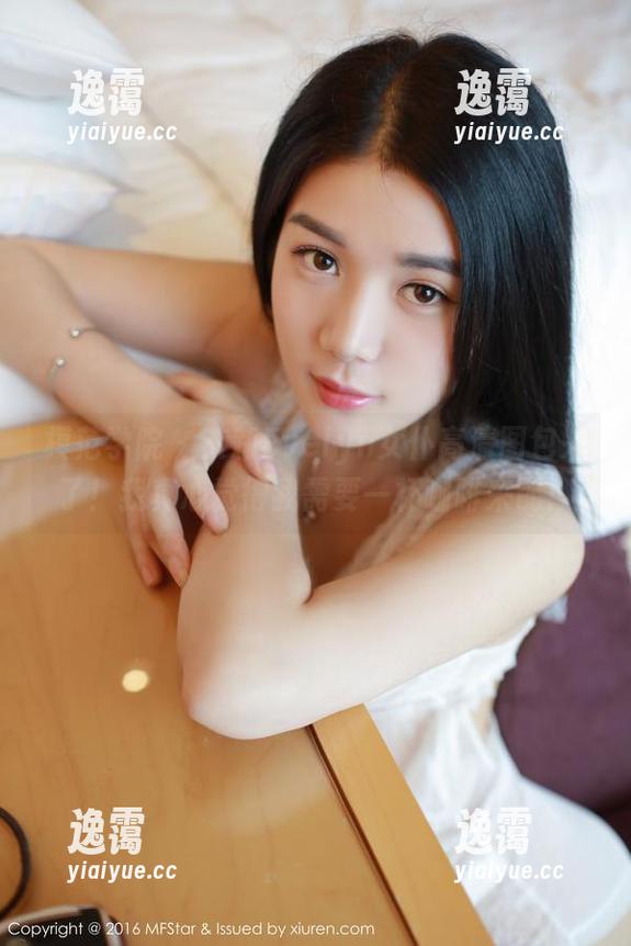 模范学院 - 艾莉Evelyn女仆高清图包来了！我真心觉得我需要一杯咖啡来配！