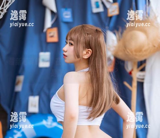 渡边早季Saki 最新写真曝光!在阳台上,渡边早季Saki演绎的是深刻,还是古怪?