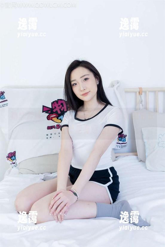 物恋传媒-菲菲 物恋传媒 - 更新你的审美吧,菲菲的毛衣美图真是有意思!