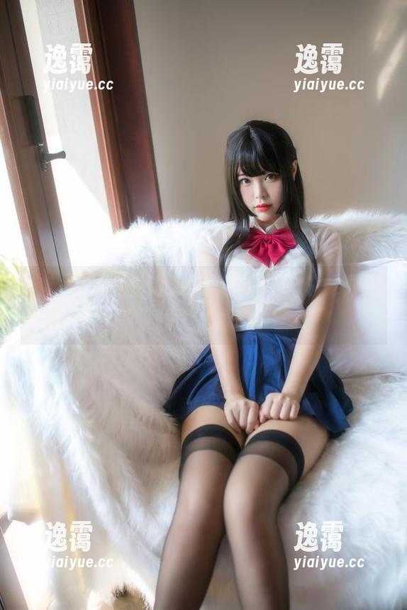 白烨烨 白烨烨的新狐仙女友合集更新,总觉得她的视线里藏着故事。