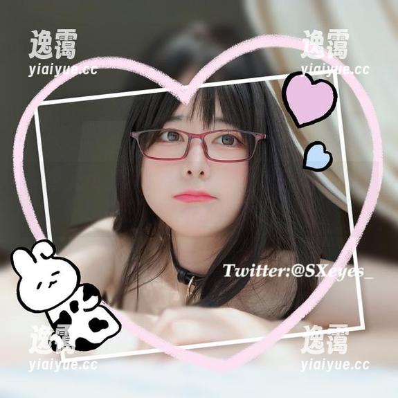 眼酱大魔王w 眼酱大魔王w的全套写真:家居风格,谁还在意外面世界?