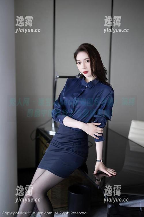 秀人网 - 媛宝儿boa厨娘图包更新：演绎厨房中的萌妹子与撒娇厨娘！