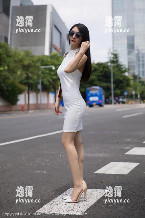 秀人网 - 一条套装引发的思考：宋愉愉的高清写真真的是艺术吗？